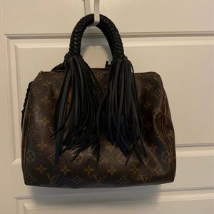 Speedy 25 with fringe